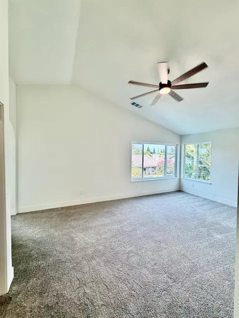 Bedroom - 1167 Mirror Lake Dr, Merced, CA 95340 photo 6 of 6