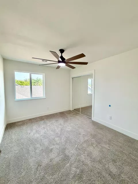 Bedroom - 1167 Mirror Lake Dr, Merced, CA 95340 photo 4 of 6