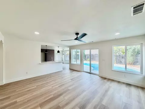 Living - 1167 Mirror Lake Dr, Merced, CA 95340 photo 7 of 8