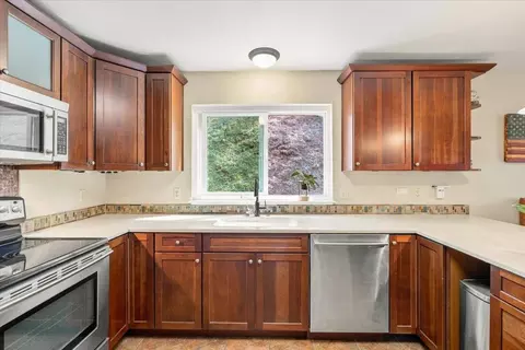 Kitchen - 4101 Our Way, Placerville, CA 95667 photo 2 of 3