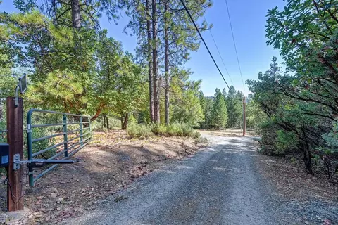 4072 Stope Dr, Placerville, CA 95667 photo 3