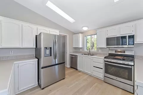Kitchen - 5201 Westley Rd, Placerville, CA 95667 photo 3 of 6