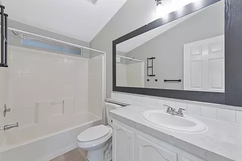 Bath - 5201 Westley Rd, Placerville, CA 95667 photo 1 of 2