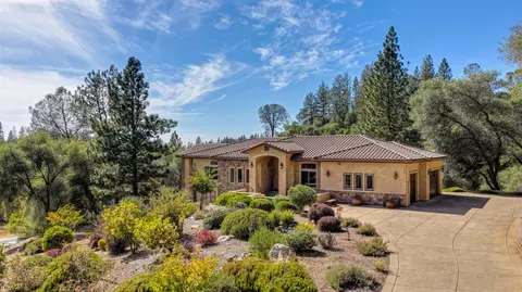 1480 Lodge View Dr, Meadow Vista, CA 95722