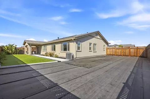 Exterior - 313 Adora Ln, Oakley, CA 94561 photo 8 of 11