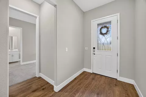 Entry Way - 1347 Cascade Way, Lincoln, CA 95648 photo 2 of 7