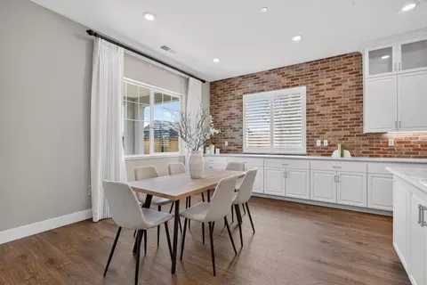 Dining - 1347 Cascade Way, Lincoln, CA 95648 photo 2 of 4
