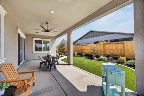 Exterior - 1347 Cascade Way, Lincoln, CA 95648 photo 4 of 13