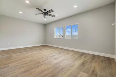 Living - 2697 Adams Ln, Manteca, CA 95337 photo 3 of 3