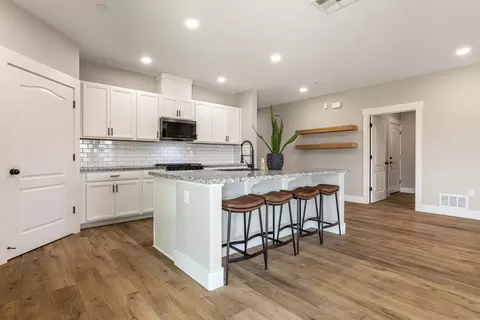 Kitchen - 2697 Adams Ln, Manteca, CA 95337 photo 2 of 2