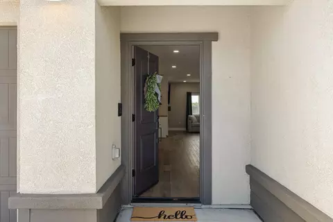 Entry Way - 2697 Adams Ln, Manteca, CA 95337 photo 1 of 9