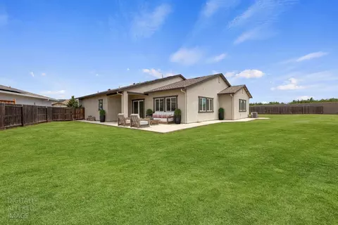 Exterior - 2697 Adams Ln, Manteca, CA 95337 photo 4 of 8
