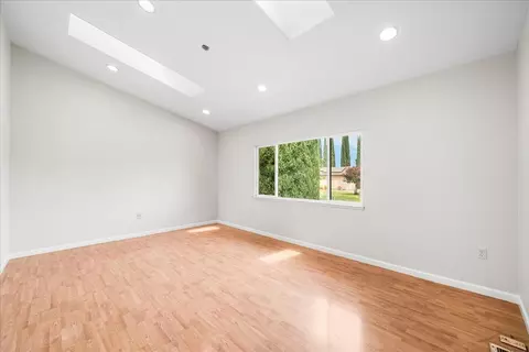 Living - 1484 Midland Ct, Manteca, CA 95336 photo 5 of 6