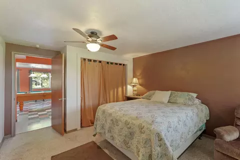 Bedroom - 10450 Walnut Grove Rd, Thornton, CA 95686 photo 4 of 7