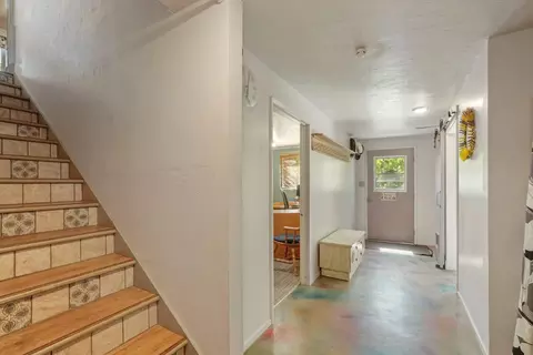 Entry Way - 10450 Walnut Grove Rd, Thornton, CA 95686 photo 1 of 2