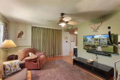 Living - 10450 Walnut Grove Rd, Thornton, CA 95686 photo 5 of 5
