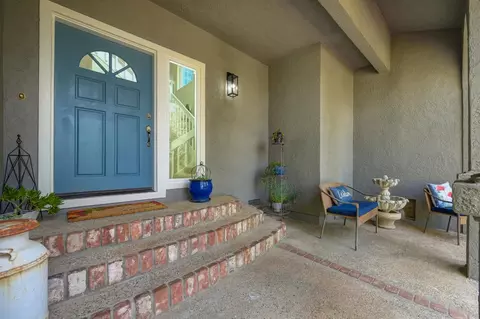 Entry Way - 2881 Countryside Dr, Placerville, CA 95667 photo 1 of 5