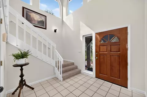 Entry Way - 2881 Countryside Dr, Placerville, CA 95667 photo 3 of 5