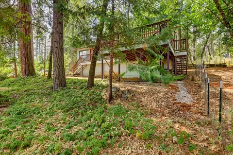 Exterior - 281 Glenbrook Dr, Grass Valley, CA 95945 photo 18 of 19
