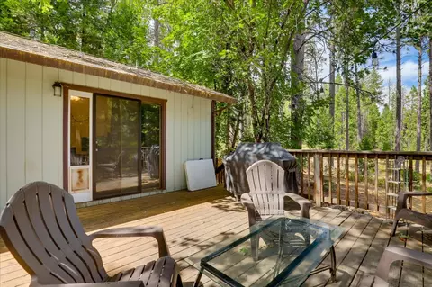 Exterior - 281 Glenbrook Dr, Grass Valley, CA 95945 photo 11 of 19