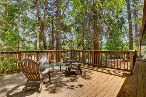 Exterior - 281 Glenbrook Dr, Grass Valley, CA 95945 photo 3 of 19