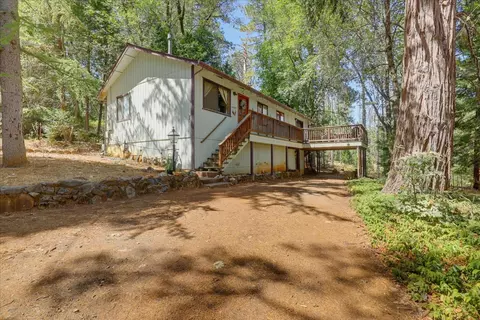 Exterior - 281 Glenbrook Dr, Grass Valley, CA 95945 photo 4 of 19