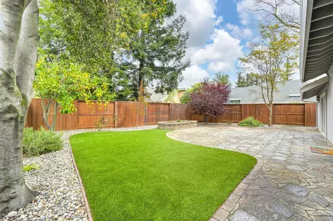 Exterior - 2815 Concord Ave, Davis, CA 95618 photo 5 of 10