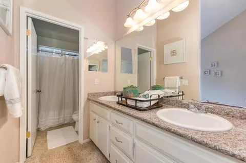 Bath - 2815 Concord Ave, Davis, CA 95618 photo 2 of 2