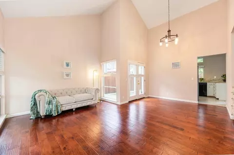Living - 2815 Concord Ave, Davis, CA 95618 photo 4 of 9