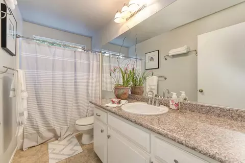 Bath - 2815 Concord Ave, Davis, CA 95618 photo 1 of 2