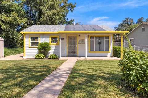 451 Cleveland Ave, Sacramento, CA 95833
