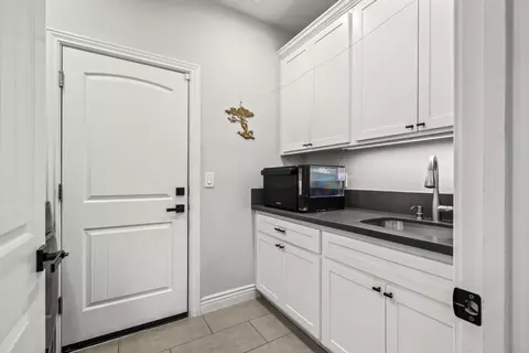 Other - 2605 Gunn Rd, Carmichael, CA 95608 photo 3 of 10