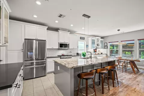 Kitchen - 2605 Gunn Rd, Carmichael, CA 95608 photo 1 of 4