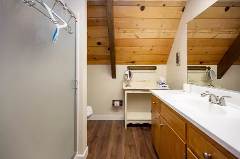 Bath - 2437 Chamonix Dr, Arnold, CA 95223 photo 2 of 4