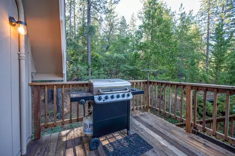 Exterior - 2437 Chamonix Dr, Arnold, CA 95223 photo 10 of 13