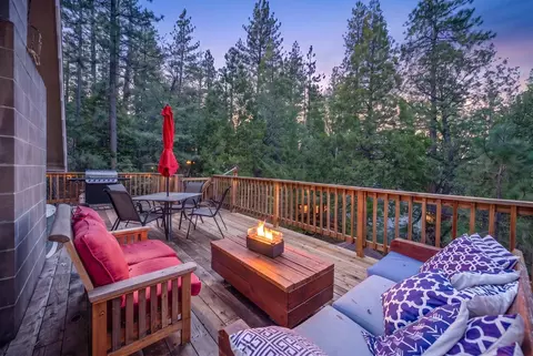 Exterior - 2437 Chamonix Dr, Arnold, CA 95223 photo 9 of 13