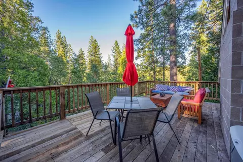 Exterior - 2437 Chamonix Dr, Arnold, CA 95223 photo 8 of 13