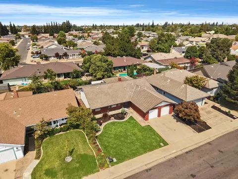 View/Area - 1457 Keagle Way, Lodi, CA 95242 photo 2 of 14