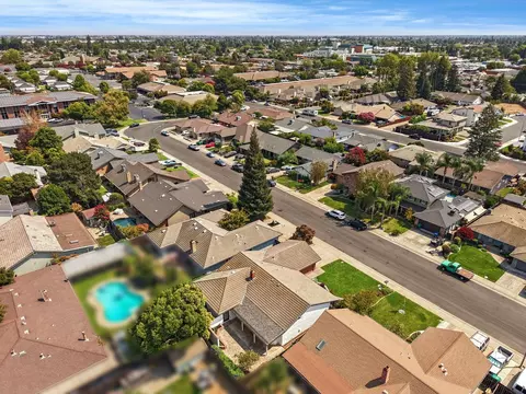 View/Area - 1457 Keagle Way, Lodi, CA 95242 photo 7 of 14