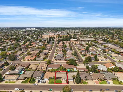 View/Area - 1457 Keagle Way, Lodi, CA 95242 photo 11 of 14