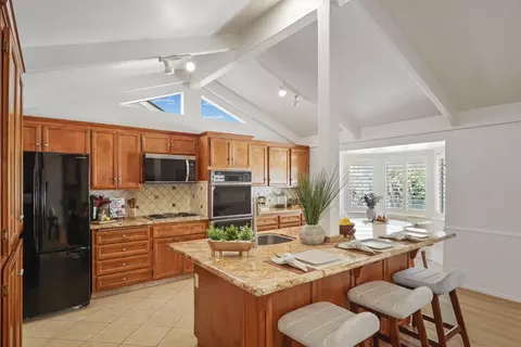 Kitchen - 1457 Keagle Way, Lodi, CA 95242 photo 1 of 4