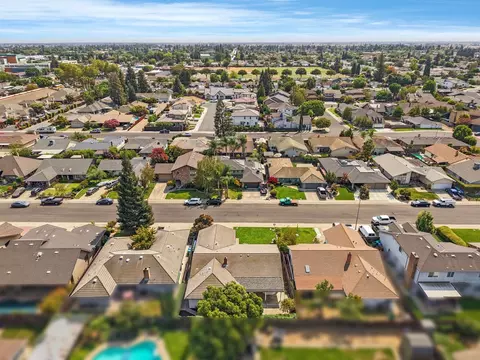 View/Area - 1457 Keagle Way, Lodi, CA 95242 photo 6 of 14