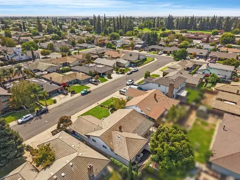 View/Area - 1457 Keagle Way, Lodi, CA 95242 photo 5 of 14