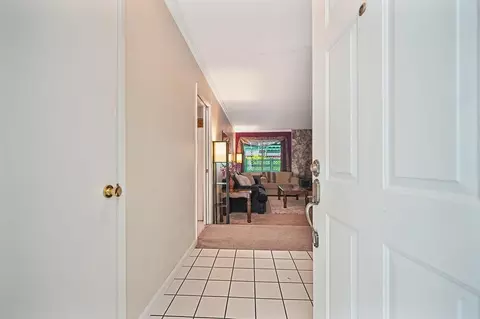 Entry Way - 6447 Rexford Way, Carmichael, CA 95608 photo 2 of 2
