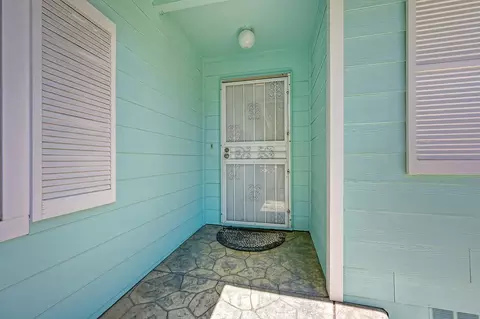 Entry Way - 6447 Rexford Way, Carmichael, CA 95608 photo 1 of 2