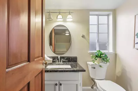 Bath - 2317 Benton Pl, Davis, CA 95618 photo 5 of 6