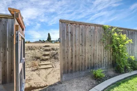 Exterior - 2208 Cabrillo Cir, Lodi, CA 95242 photo 11 of 14