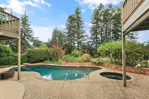 Exterior - 861 Malaga Ave, Davis, CA 95616 photo 5 of 16