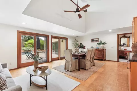 Dining - 861 Malaga Ave, Davis, CA 95616 photo 1 of 3