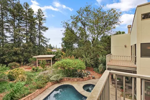 Exterior - 861 Malaga Ave, Davis, CA 95616 photo 9 of 16